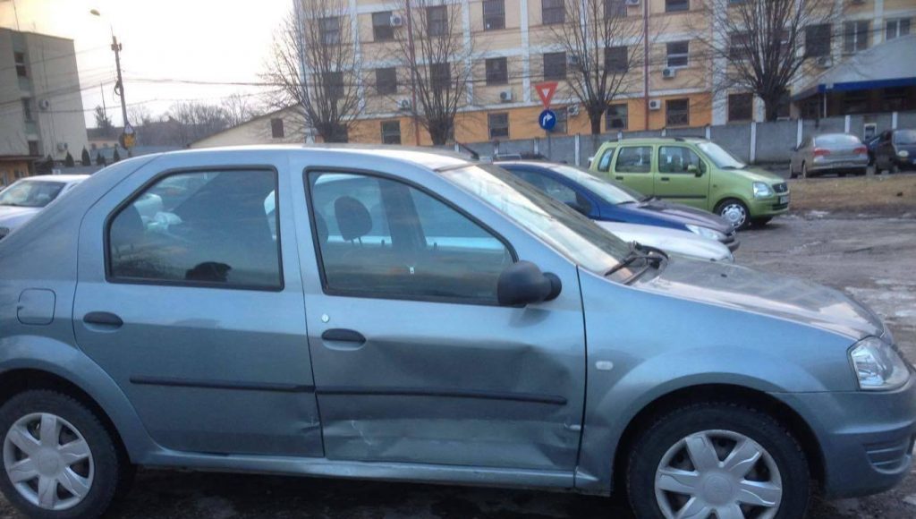 Accident-cu-fuga-in-Zona-Lunei1