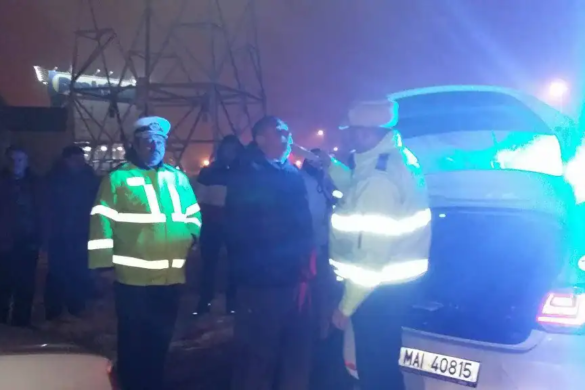 VIDEO! Inconştienţă: beat la volan şi fără permis, a făcut praf un taxi pe Calea Şagului