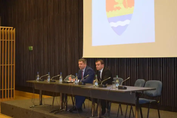 Premieră la CJ Timiş. Primarii au aflat de la şeful Agenției Naționale pentru Achiziții Publice cum să respecte legea