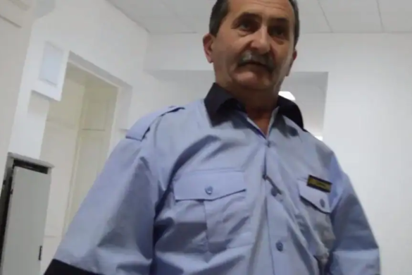 VIDEO! Poliţiştii locali din Primăria Timişoara, mai tari ca Botezatu. Cum l-au certat pe reporterul Vocea Timişului că a venit la muncă în pantaloni scurţi