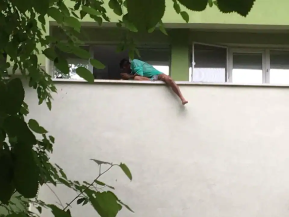 tanar suicid judetean jpg tanar suicid judetean jpg