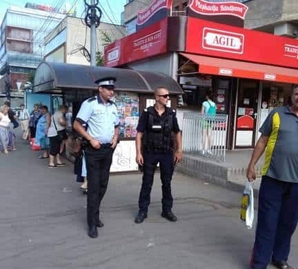 Jandarmii de la Gruparea mobilă, în stradă după hoţi de buzunare. Anunţul Poliţiei Locale