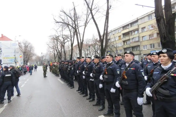 FOTO Parada militara, la Timisoara, de Ziua Nationala