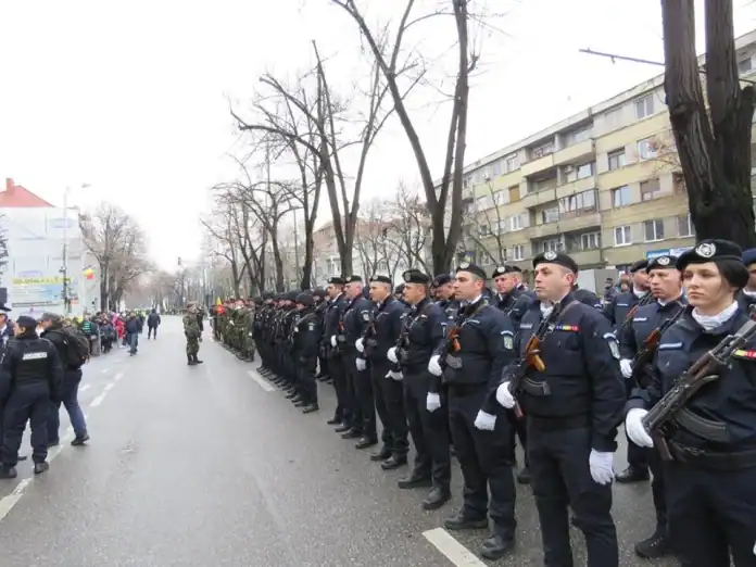 FOTO Parada militara, la Timisoara, de Ziua Nationala