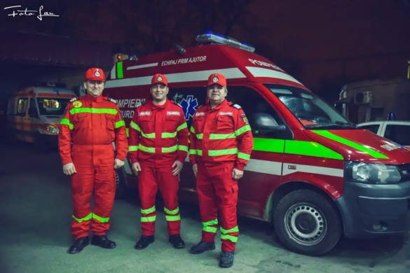 Femeie fugarita cu un cutit la Spitalul Municipal, salvata de trei angajati SMURD