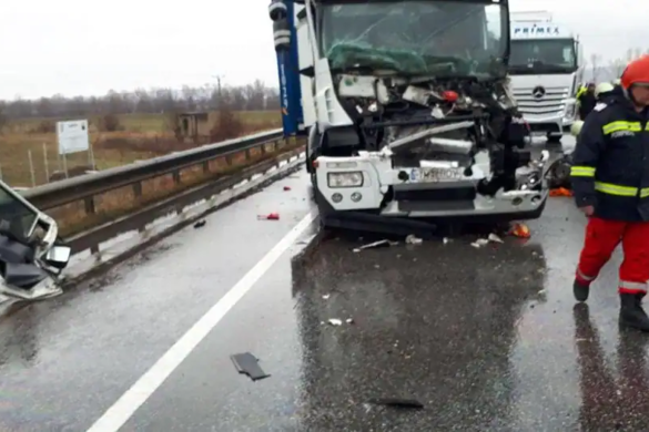 Accident spectaculos pe centura Lugoj: coliziune intre trei TIR-uri