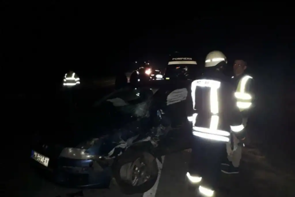 Accident cu 11 raniti pe DN6. Un TIR a depasit neregulamentar si a lovit in plin o masina