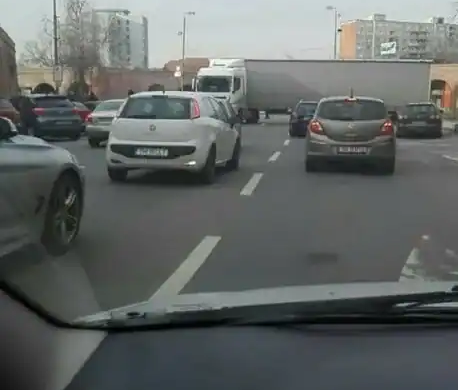 Cu TIR-ul prin centrul Timisoarei. Drumurile din oras, pe post de centura
