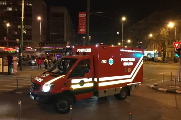 La un pas de a muri inghetati de frig. Cinci oameni au fost salvati ieri noapte de pompieri si ambulanta