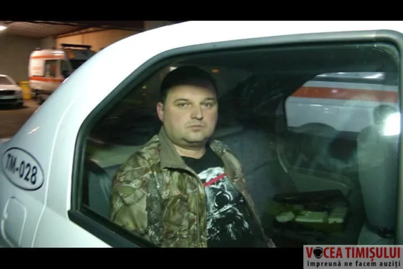 Politist de frontiera, beat la volan, oprit cu focuri de arma, langa Timisoara