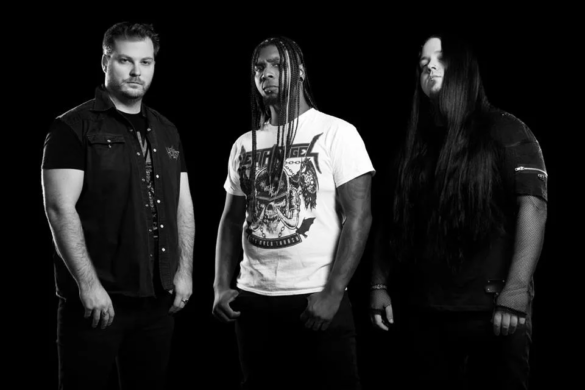 Concert thrash metal în clubul Manufactura. Canta trupa elvetiana Bloodlost