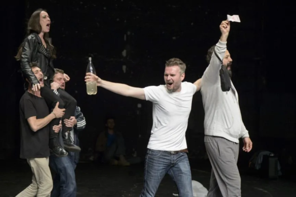 Teatrul Maghiar din Timisoara joaca spectacolul ”EXIT” la Bruxelles