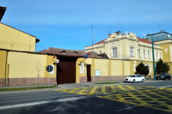 Matematică pură! În Penitenciarul Timișoara, deținuții se aprovizionează en gros cu droguri, în format letric, și le comercializează en detail… la pătrățică