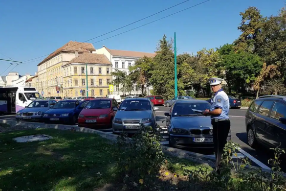 VIDEO Nesimtirea soferilor incurca microbuzele care asigura transportul scolar la Timisoara
