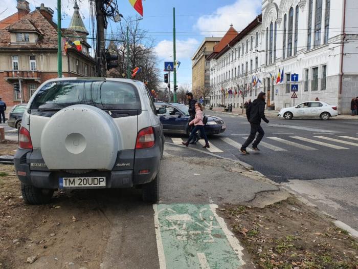 VIDEO Accident sub nasul primarului Nicolae Robu, (și) din cauza semafoarelor nefuncționale 6