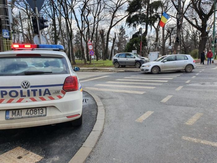 VIDEO Accident sub nasul primarului Nicolae Robu, (și) din cauza semafoarelor nefuncționale 3