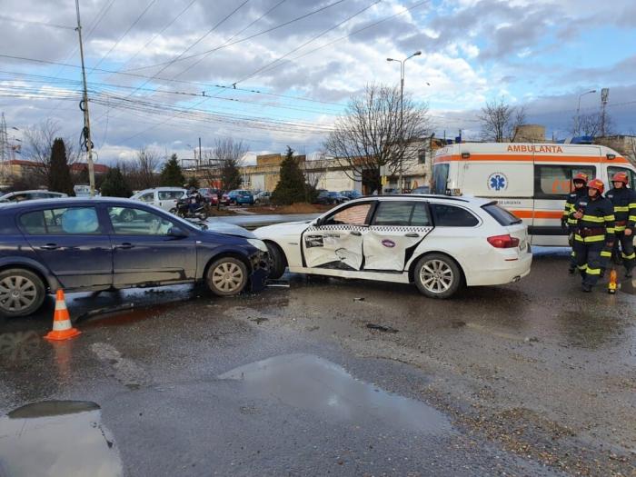 Doua persoane la spital in urma unui accident rutier la Timisoara 8