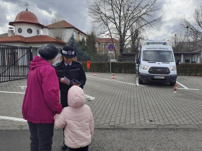 FOTO Activitatea Biroului Mobil al Politiei Locale Timisoara a debutat, in zona Dacia 1
