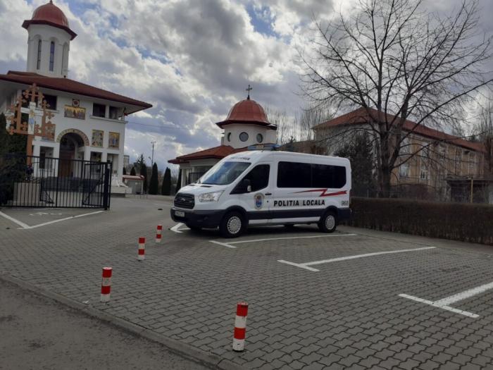 FOTO Activitatea Biroului Mobil al Politiei Locale Timisoara a debutat, in zona Dacia 6