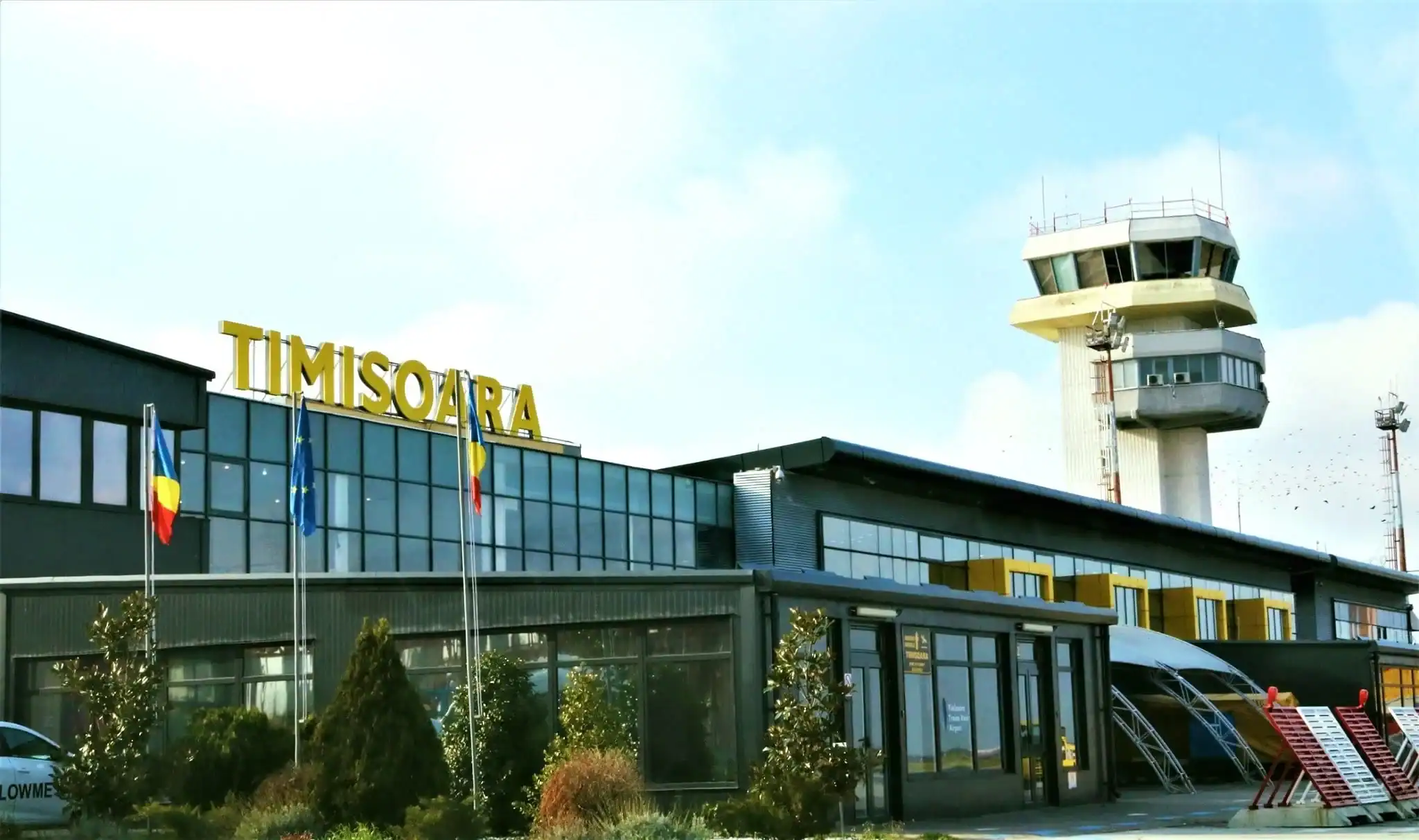 Pandemia de SARS-CoV-2 a ”decapitat” numărul de pasageri de pe Aeroportul din Timisoara