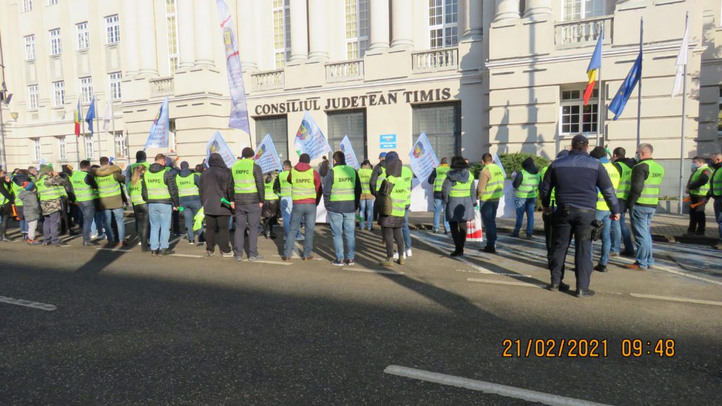 Polițiștii au ieșit in strada sa proteste nemulțumiți de deciziile lui Cîțu! 4