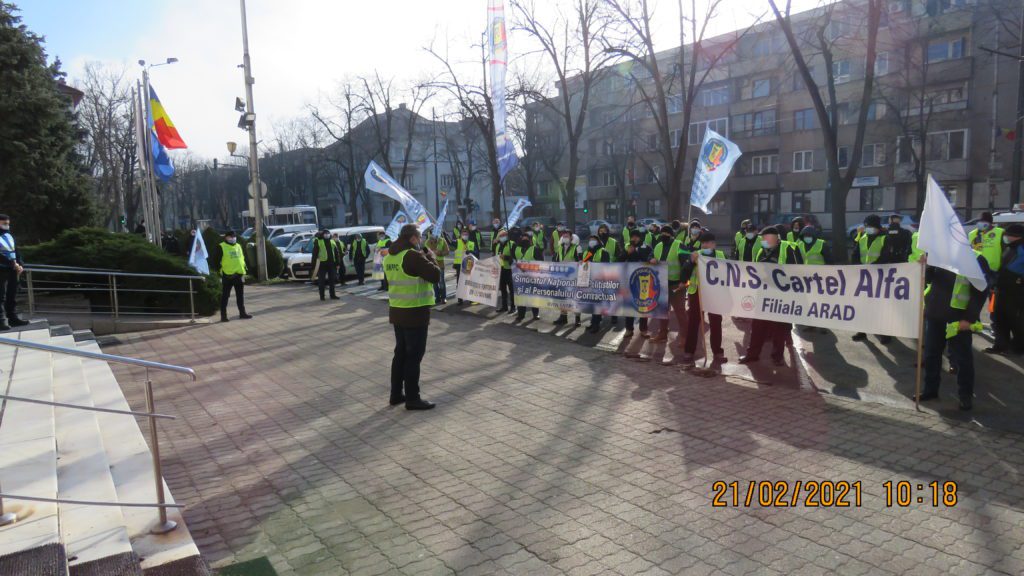 Polițiștii au ieșit in strada sa proteste nemulțumiți de deciziile lui Cîțu! 7