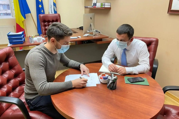 Justițiarii lumii noi. Marius Viciriuc, ,,fomist” sub acoperire la Hotel Del Corso, și-a trimis colegul de partid în fața ”plutonului de execuție” al USR