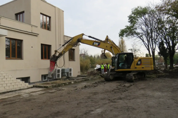 Imagini spectaculoase de la prigoana mafioților și interlopilor, demolați în forță de curajosul Dominic Fritz