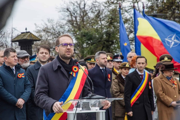 Pe ultrascurte! Primarul Dominic Fritz jonglează cu adevărul mai ceva ca-n bancurile de la la Radio Erevan