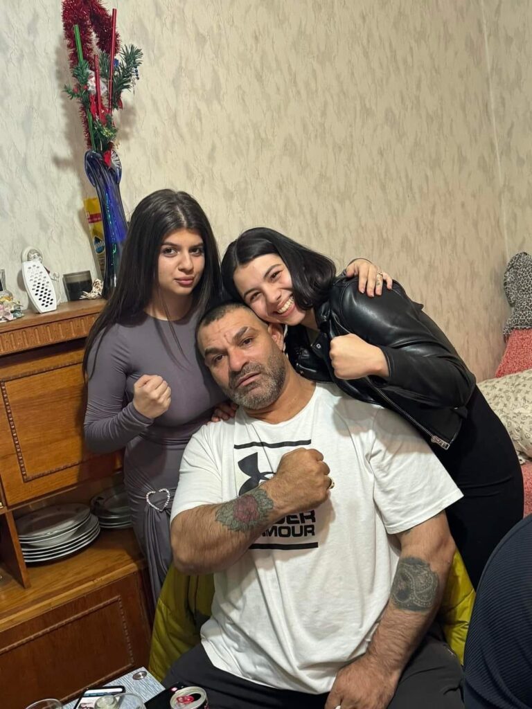 Prosteală! O familie de români din Italia face eforturi disperate, ca să-și recupereze fiica din brațele Pardalienilor, de teamă că va ajunge să se prostitueze 3