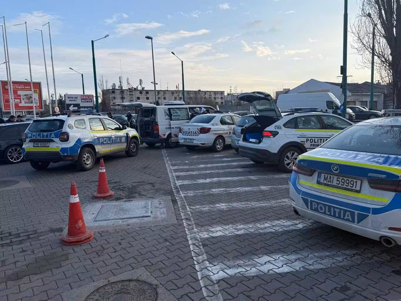 Acțiune de amploare la Timișoara: Peste 170 de amenzi, 7 permise reținute și 22 de certificate de înmatriculare retrase