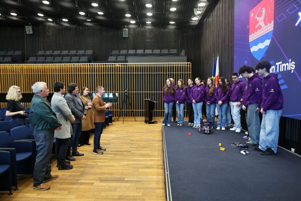 Tinerii timișoreni de la CSH vor reprezenta România la Campionatul Mondial de Robotică din Houston 2