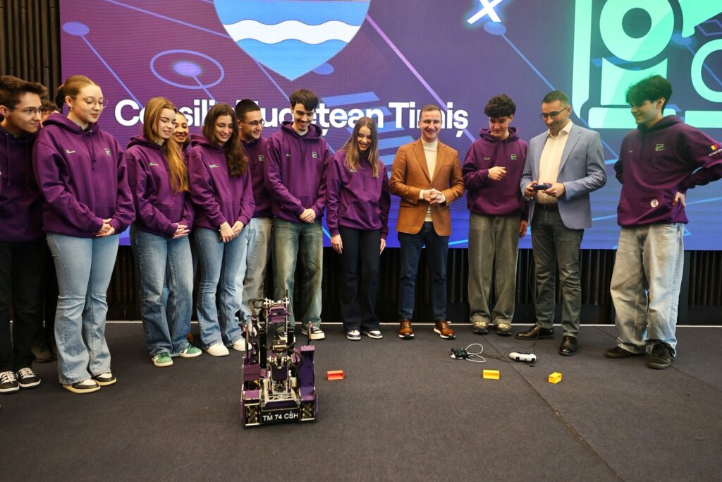 Tinerii timișoreni de la CSH vor reprezenta România la Campionatul Mondial de Robotică din Houston 3