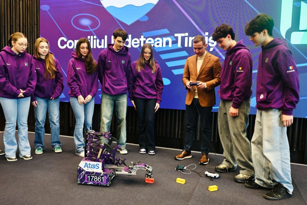 Tinerii timișoreni de la CSH vor reprezenta România la Campionatul Mondial de Robotică din Houston 4