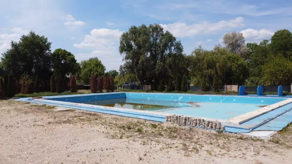 Ruinele promisiunilor lui Fritz: Ștrandul Termal și Baza Uszoda, două eșecuri în inima Timișoarei