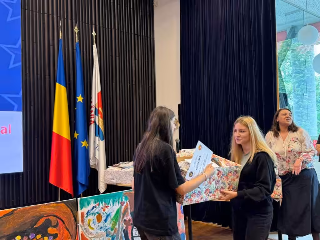 Când arta devine scut: elevii de la Liceul „Ana Aslan” din Timișoara spun NU drogurilor