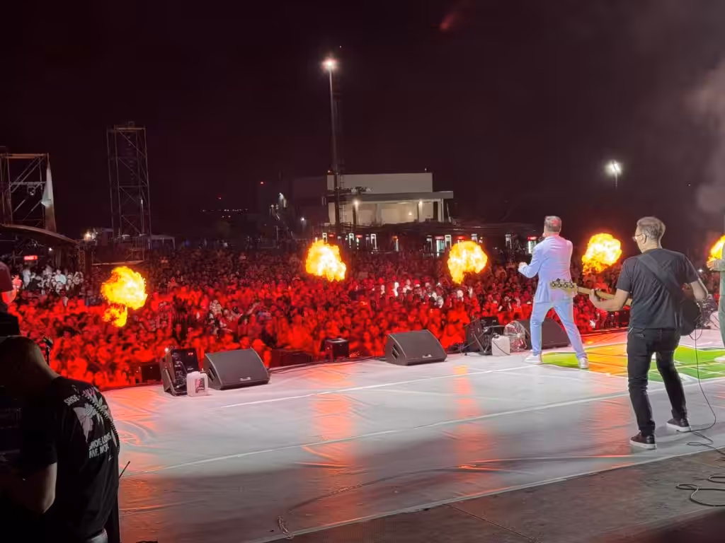 După furtună, liniște în Primărie. Useriștii au tăcut, apoi au atacat un festival