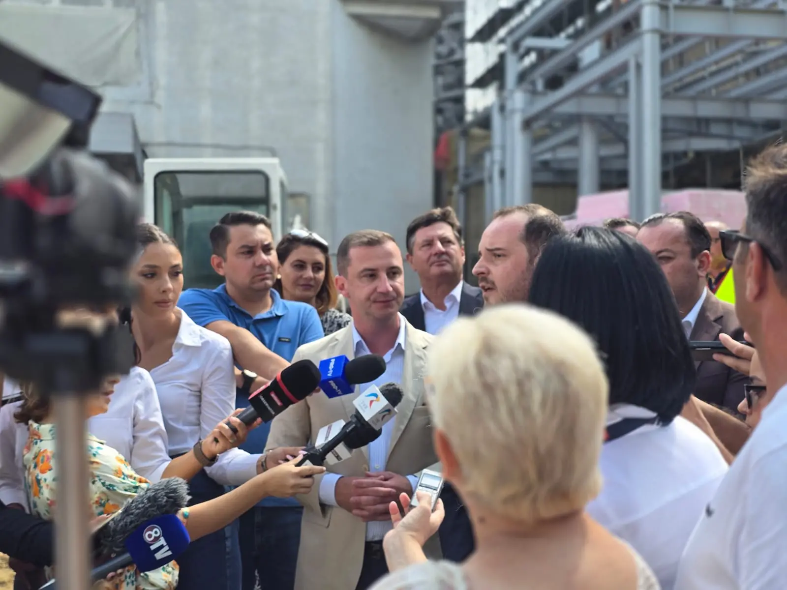 80 de miliarde la Casa de Sănătate și spitale fără paracetamol