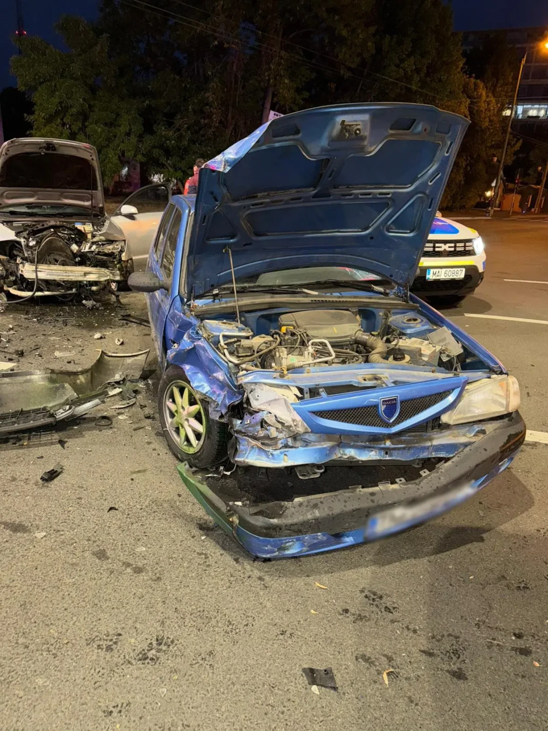 Accident cu patru mașini la Pasajul Iulius Town din Timișoara-1