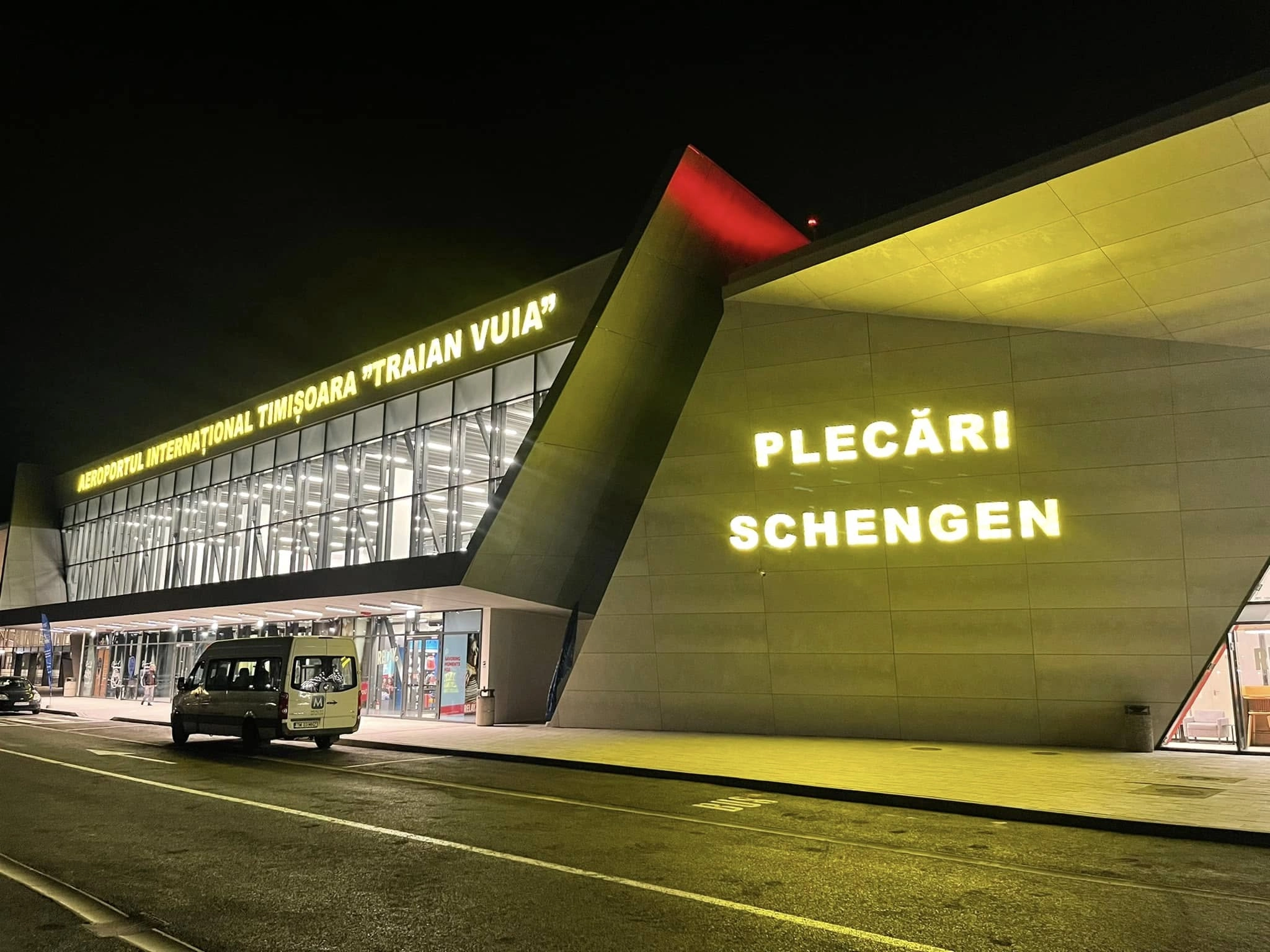 Aeroportul Timișoara scoate la licitație 7 spații Rent a Car în Terminalul de Sosiri