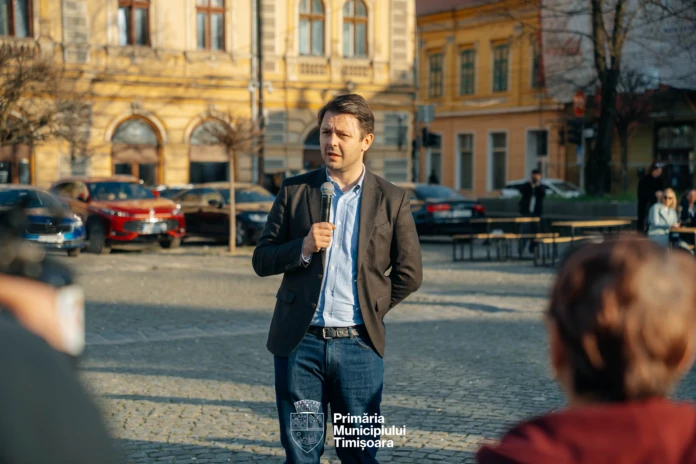 Ruben Lațcău și Dominic Fritz, prinși cu minciuna. Actul Adițional din 2022 dovedește că Primăria avea obligația reabilitării bibliotecii Traian întâlnire-traian-1