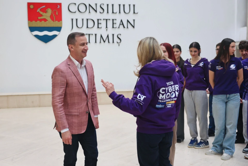 Echipa de robotică CyberMoon merge la Eindhoven cu sprijinul Consiliului Județean Timiș