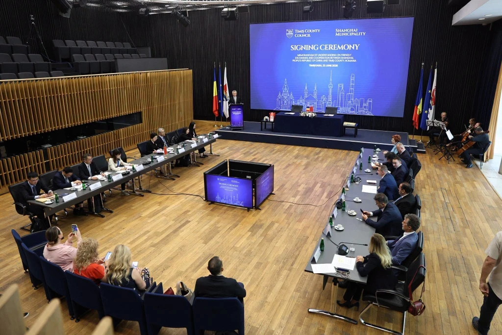 Timiș și Shanghai au semnat un memorandum de cooperare. Parteneriat pentru investiții, educație și inovare