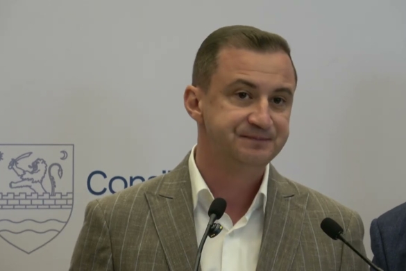 USR și politica scandalului permanent. Când orgoliul bate interesul Timișoarei