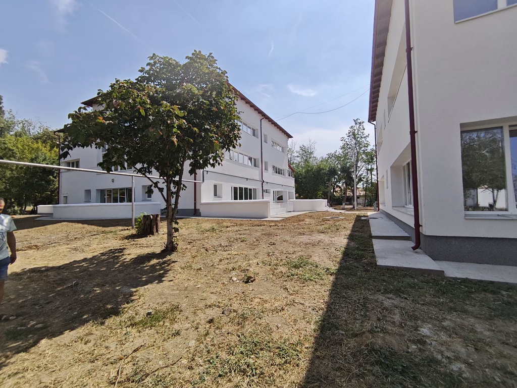 Corpurile renovate ale Centrului Școlar „Alexandru Roșca” din Lugoj