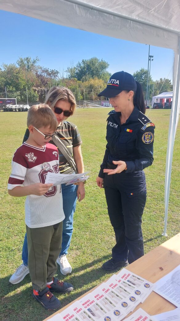whatsapp-image-2026-10-04-at-10-23-54 protecția animalelor în Timiș – Polițiștii din Timiș, lecții despre animale în școli și la Charge Festival